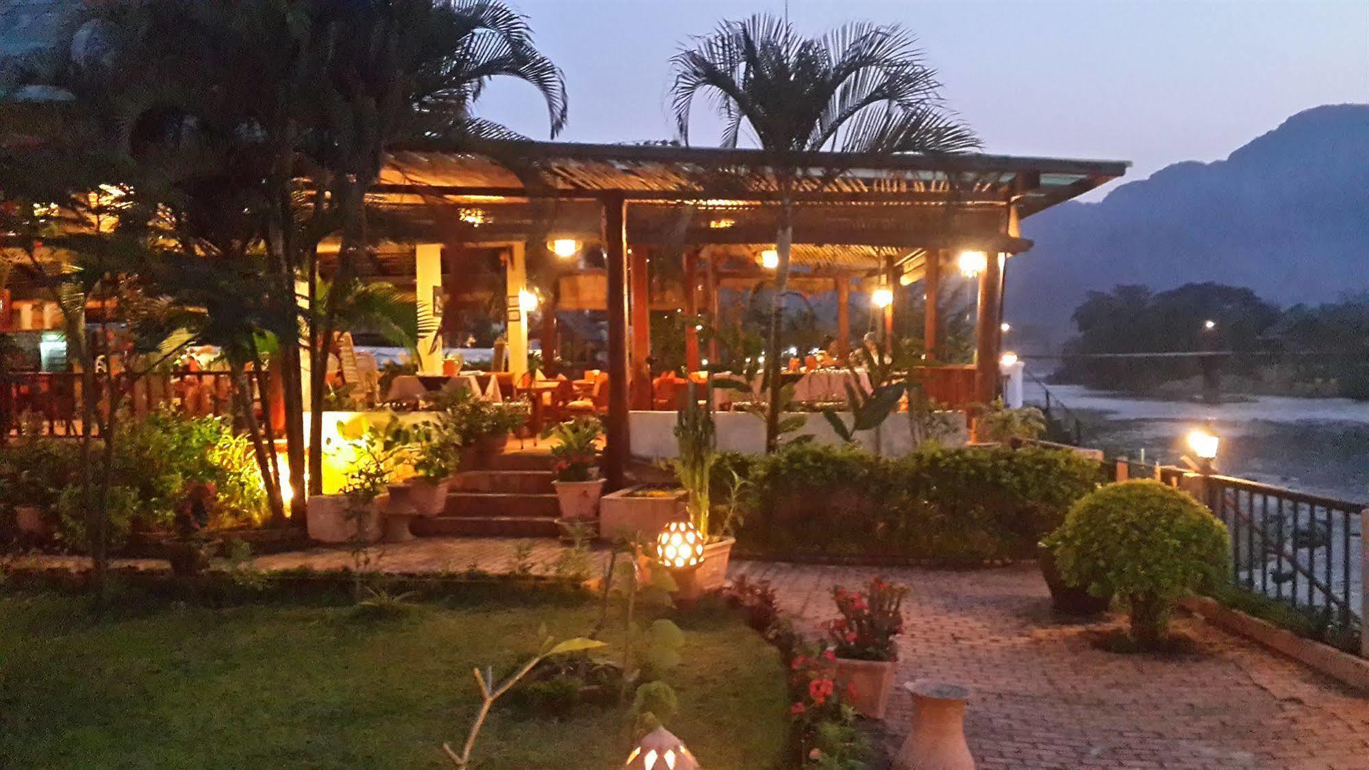 Villa Nam Song Vang Vieng Exterior photo
